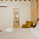 Curcumelli Luxury Suites - Κορκυρα